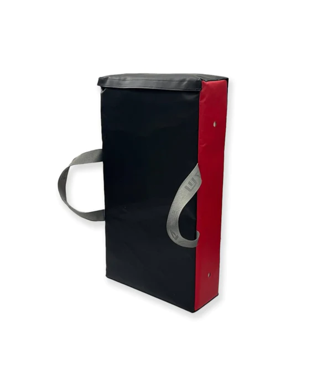 RAM Rugby Flat Hit Shield