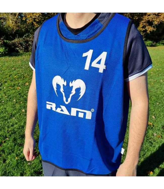 RAM Rugby nr.1tm15, dubbel-zijdig draagbare, 2-kleurige shirts/hesjes. Genummerd 1 tm 15, Traininghesjes