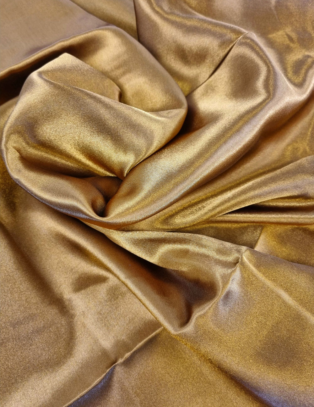 Satijnen Hoeslaken Champagne Gold