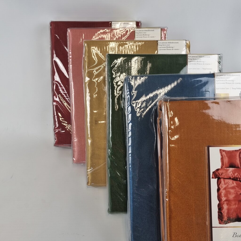 Beau Maison Glanzend Satijnen Dekbedovertrek Rood