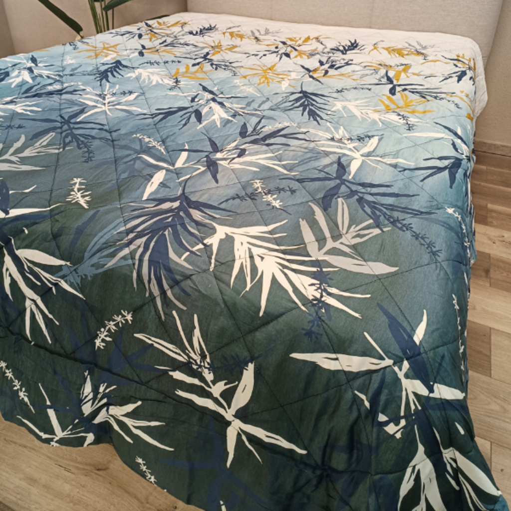 Suite Sheets Easy Dekbed & Bedsprei Katoen Satijn Raining Daffodills - Dubbelzijdige Bedsprei - 200TC