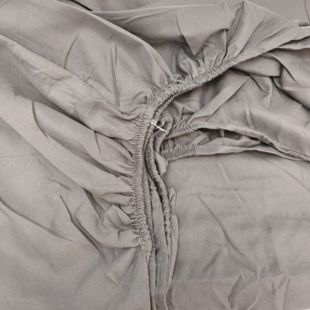 Otsukeori 4 PCS Bedspreiset + Hoeslaken & Kussenslopen | Velvet Paris