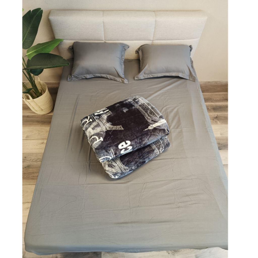 Otsukeori 4 PCS Bedspreiset + Hoeslaken & Kussenslopen | Velvet Paris