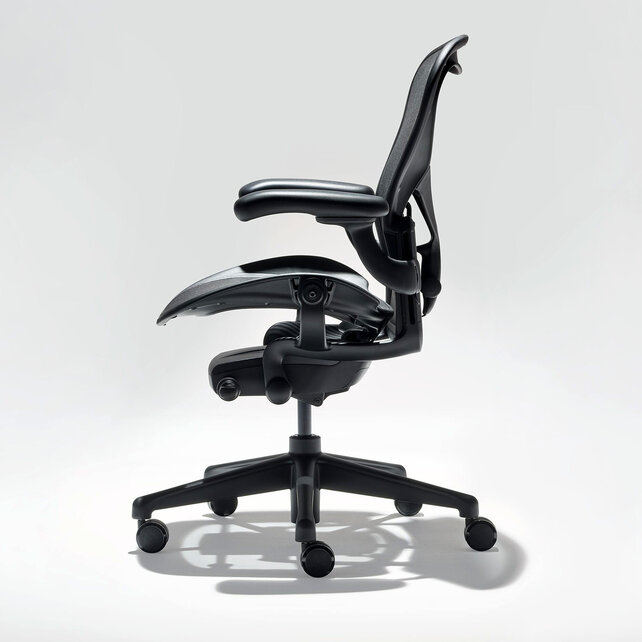 Herman Miller Aeron Onyx (Black edition)