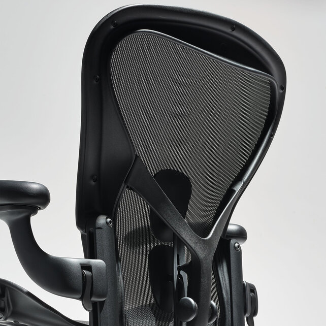 Herman Miller Aeron Onyx (Black edition)