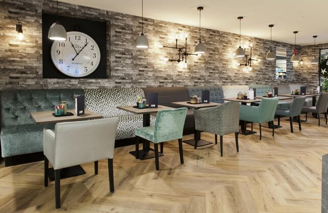 Wandbank Maestro stof Smile