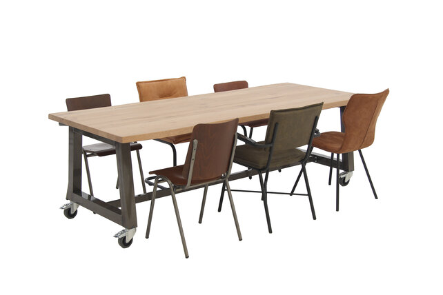 Kantinestoel 4x4 Vintage sledeframe kunstleder