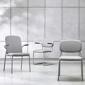 Vergaderstoel Hens sledeframe