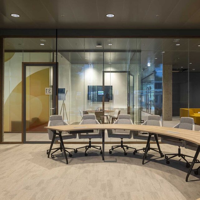 Tapijttegel Desso Bloom & Vivid