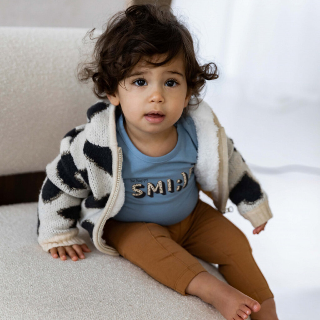 Buitenvestje hoodie Smile (off white)