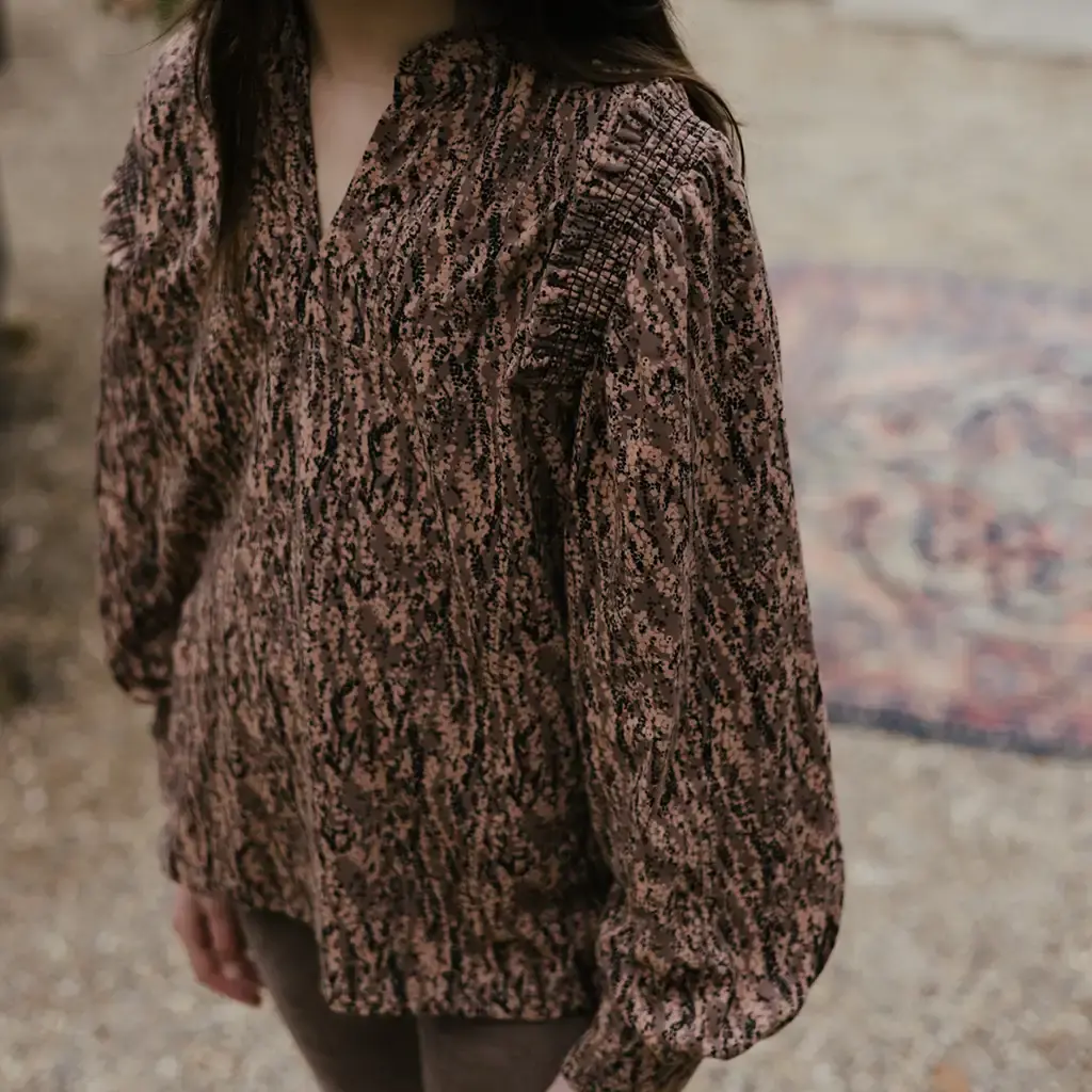 Blouse Filou (aop brown dust flakes)