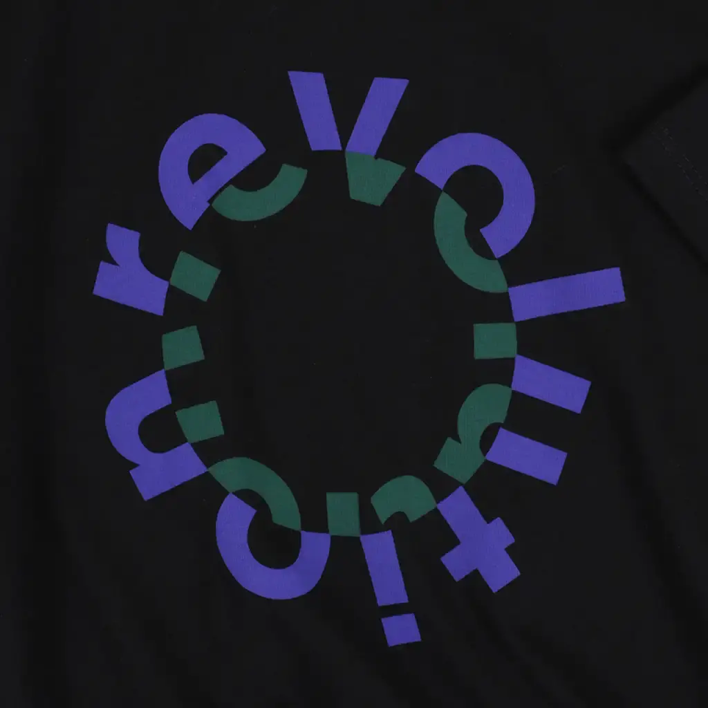T-shirt (black)