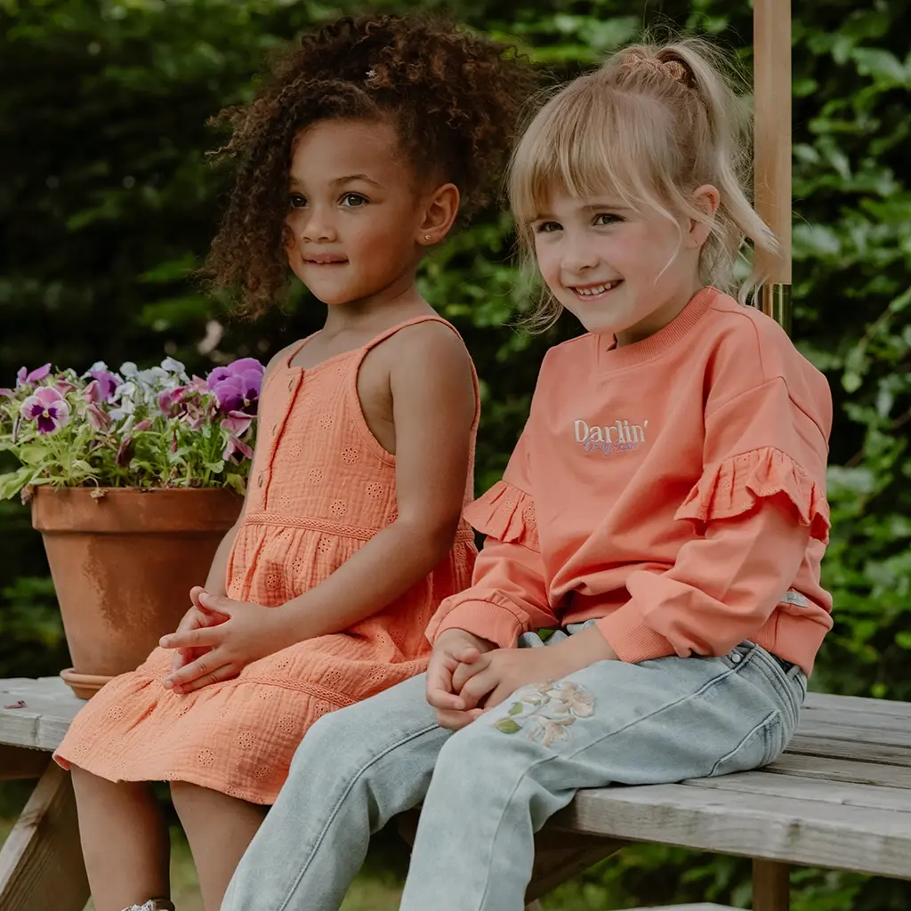 Trui Ruffle oversized (peach melba)