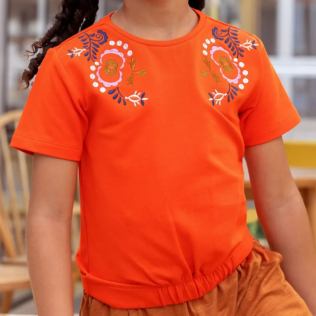T-shirt B. Stunning (orange glo)