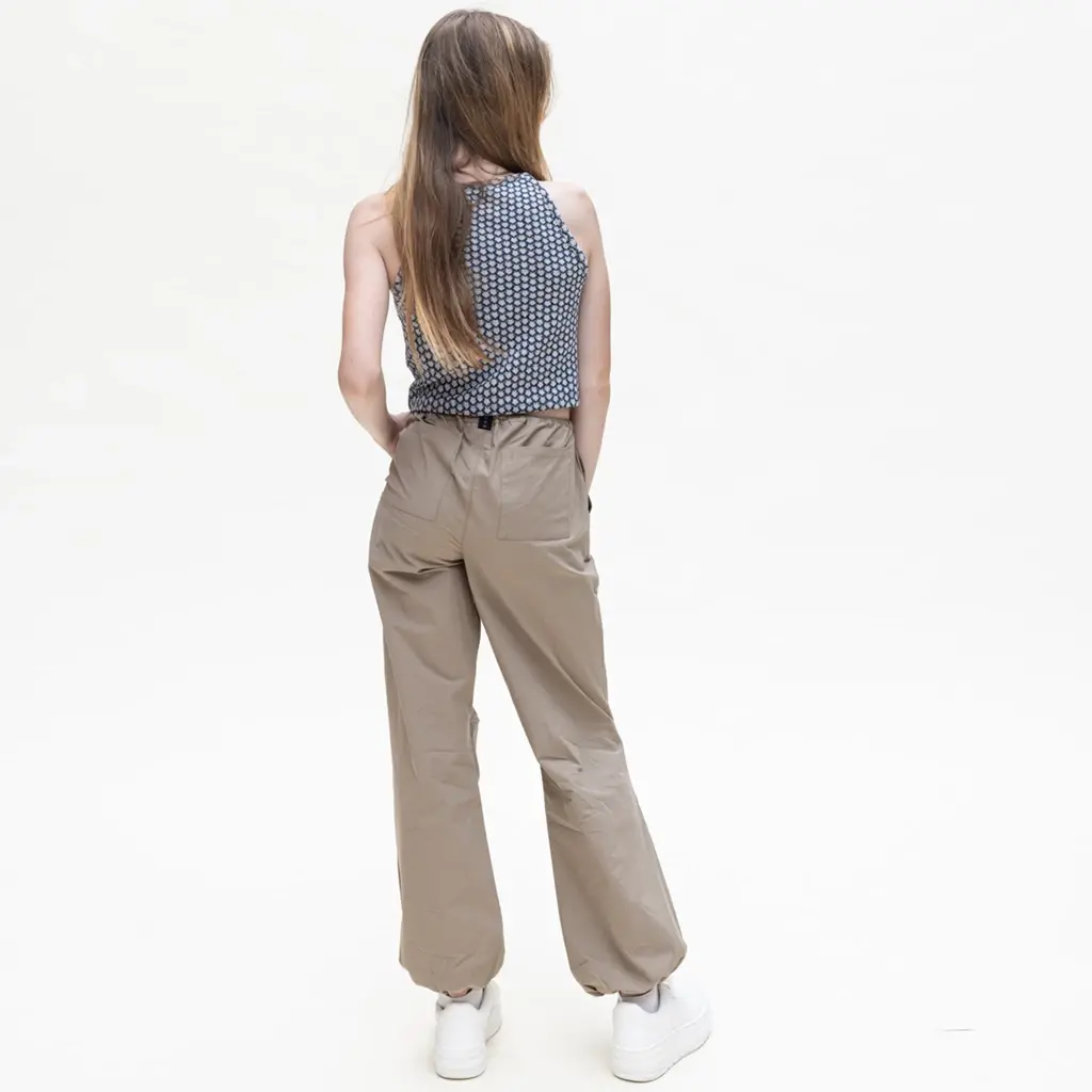 Broek (earth)