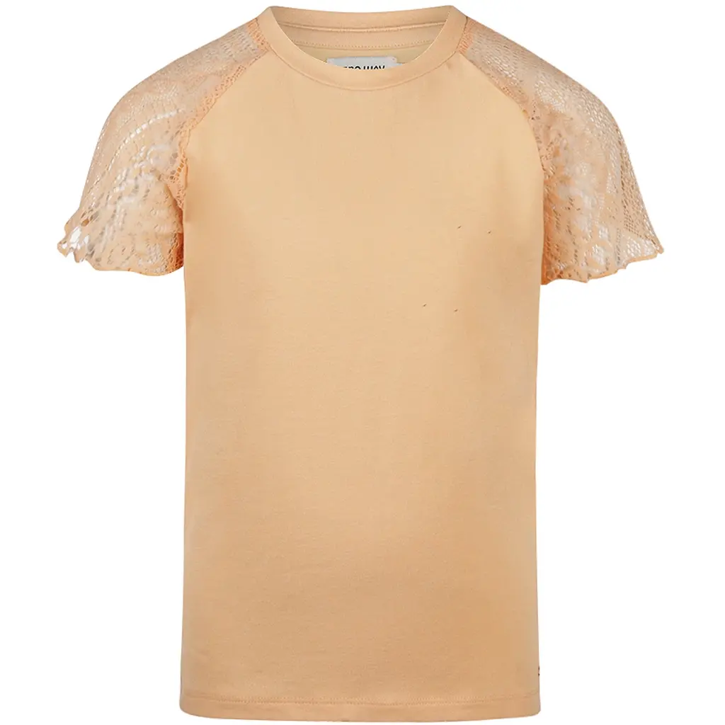 T-shirt (peach)