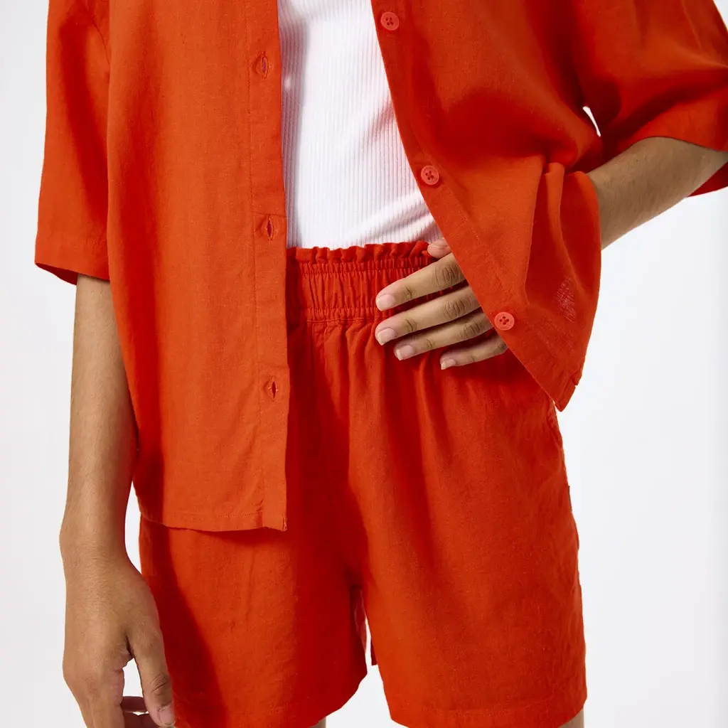 Korte broek bermuda (manderin red)