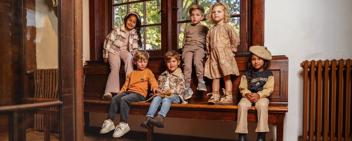 Kinderkleding voor jongens en meisjes uit de nieuwe collectie van populaire merken