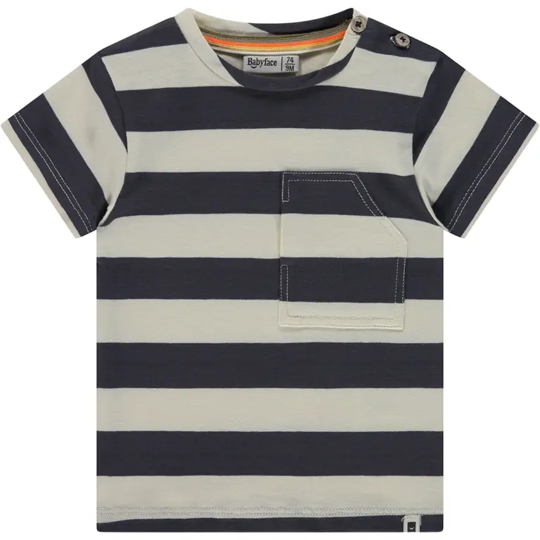 T-shirtje (antra)