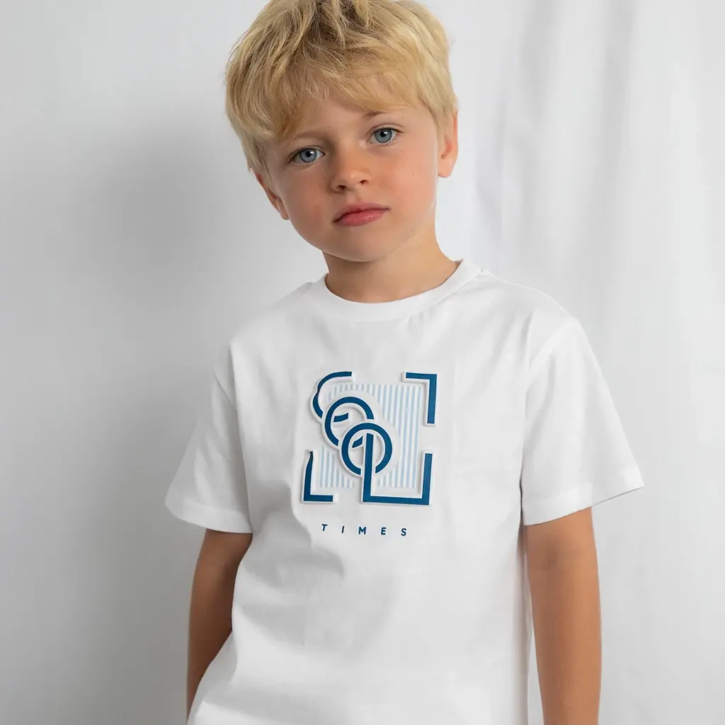 T-shirt (white)