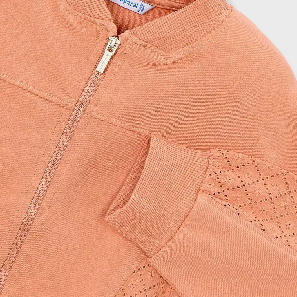 Vest (peach)