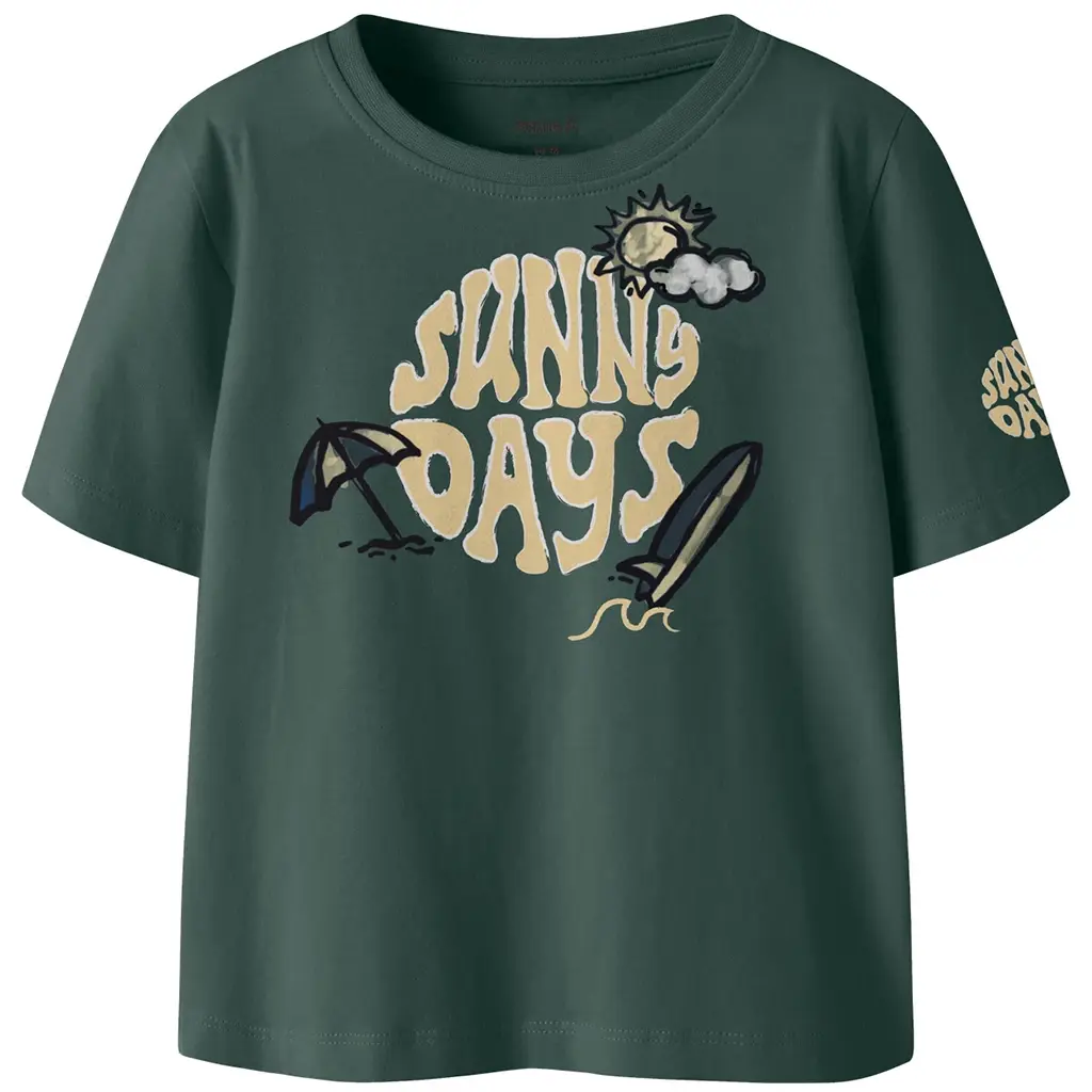 T-shirt Jack (garden topiary)