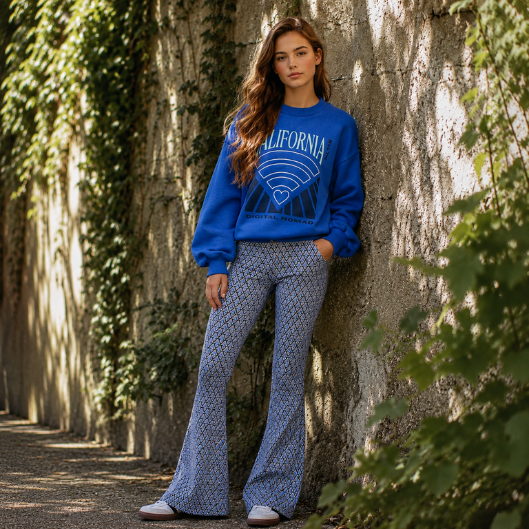 Broek flared (pattern)