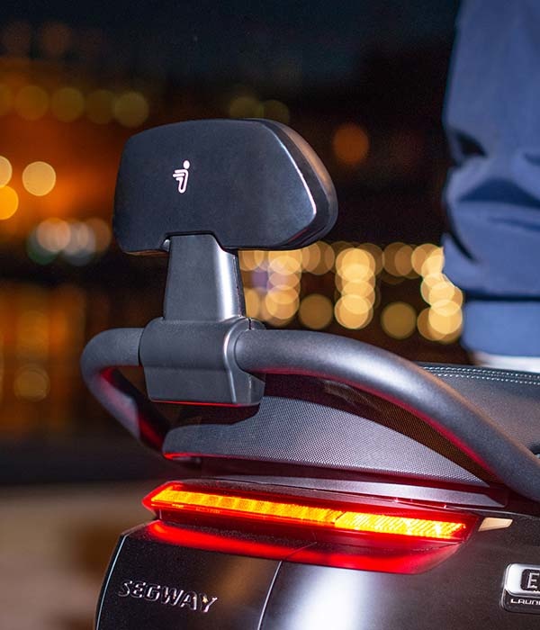 Segway E110SE rugsteun zwart met zwart kussen