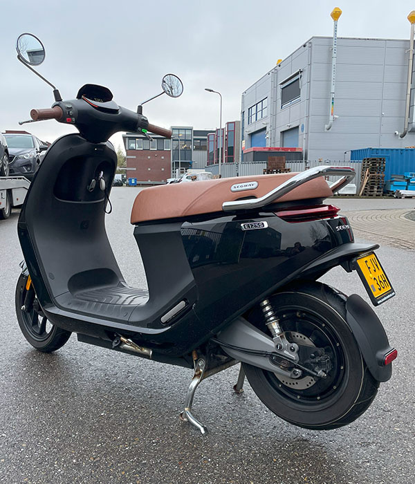 Segway E125S 45KM/U Zwart 2021