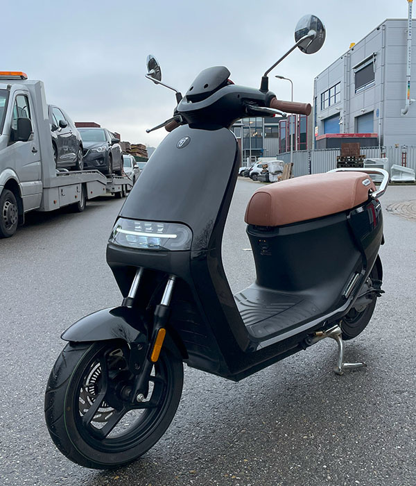 Segway E125S 45KM/U Zwart 2021