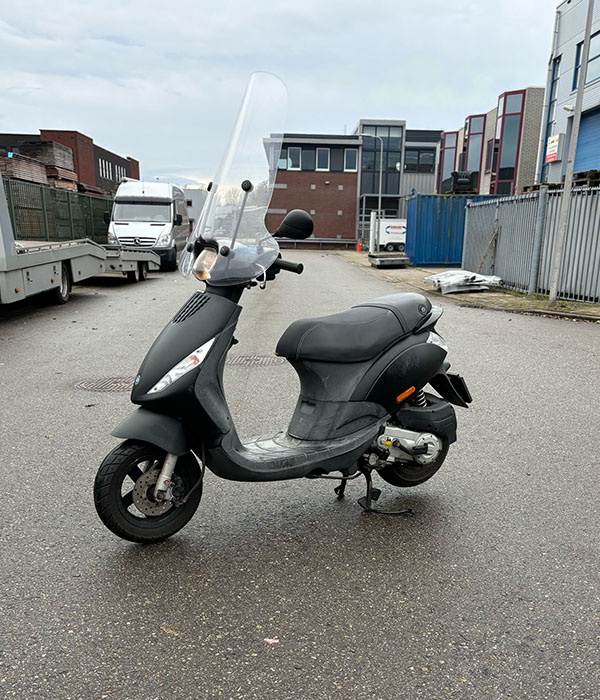 Piaggio Zip 25km/u 2015 Opknapper