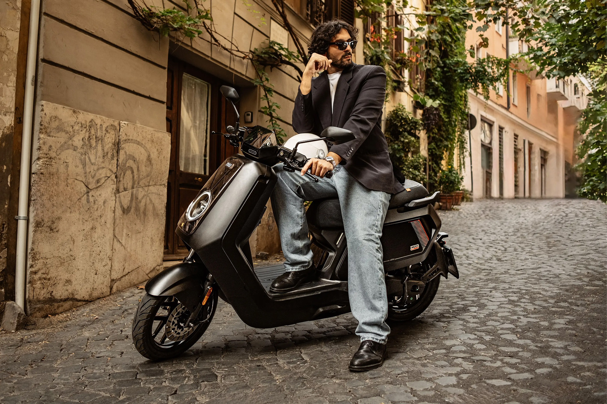 De Verwachte NIU NQiX150: Het Origineel, Heruitgevonden!