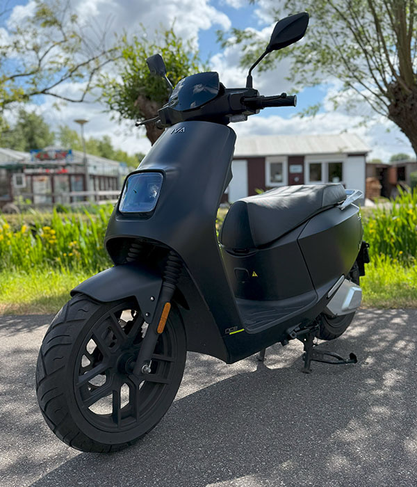 IVA E-GO NCE 45km/u Mat Zwart Longe Range 2023