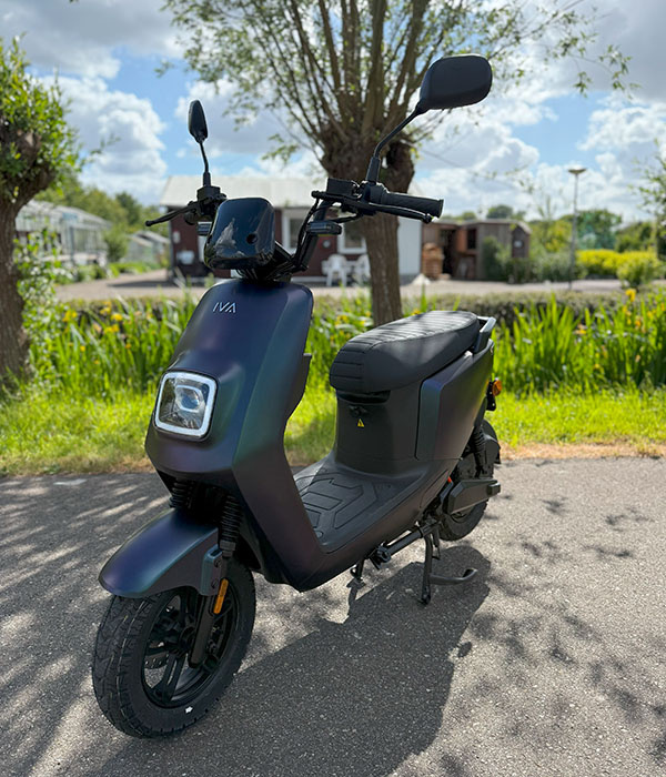Iva E-GO S4 2.0 25km/u Kameleon 2025