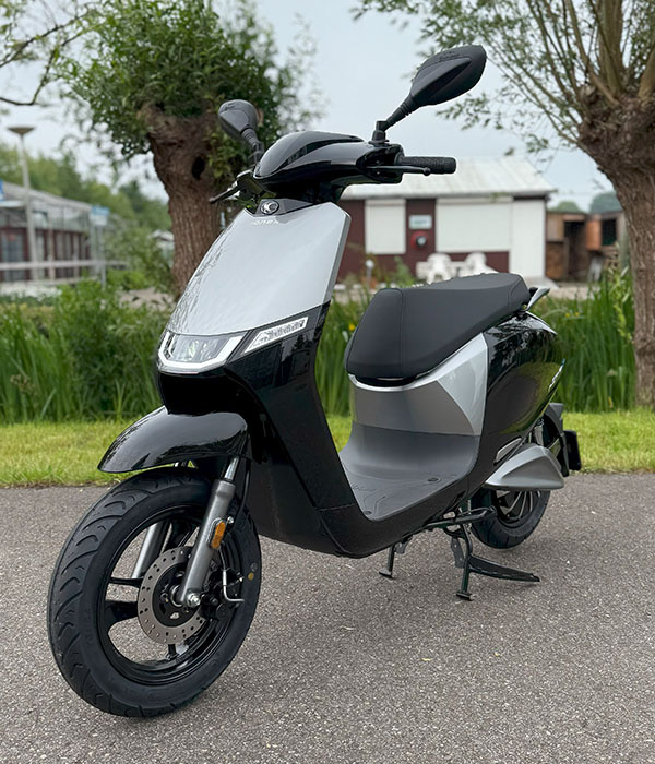Kymco I-One X 45km/u Grijs - Zwart