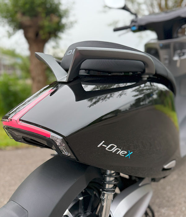 Kymco I-One X 45km/u Grijs - Zwart