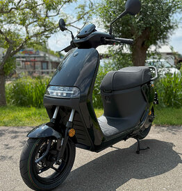 Segway Segway E300SE 100km/u Elektrische motorscooter zwart 2025