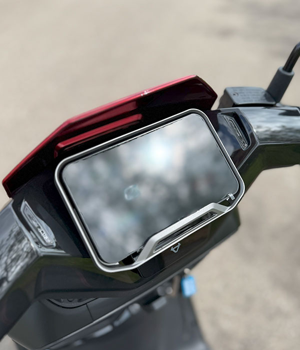 NIU NQIX150 Elektrische scooter Rood Matzwart