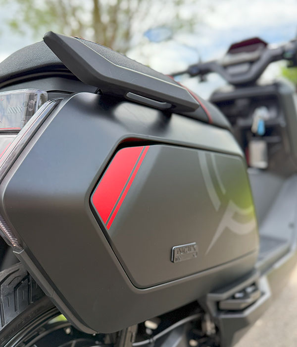 NIU NQIX150 Elektrische scooter Rood Matzwart