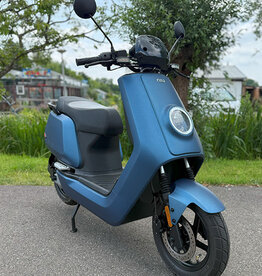 Niu Niu NQI Sport 45km/ Mat Blauw 2024