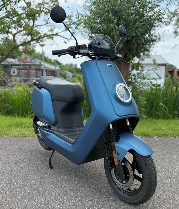Niu NQI Sport 45km/ Mat Blauw 2024