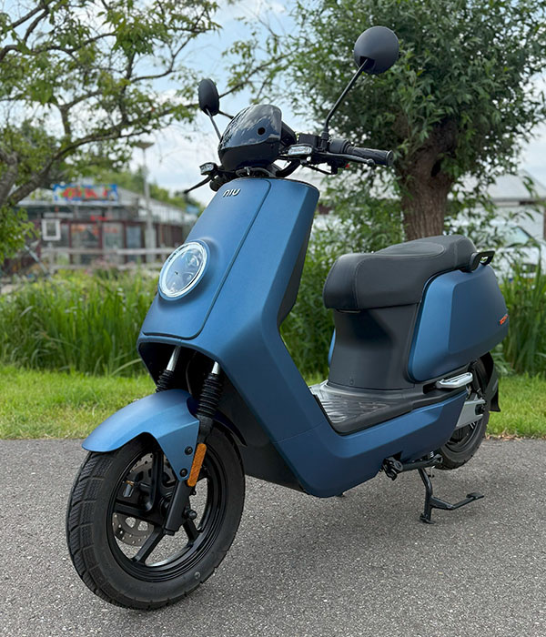 Niu NQI Sport 45km/ Mat Blauw 2024
