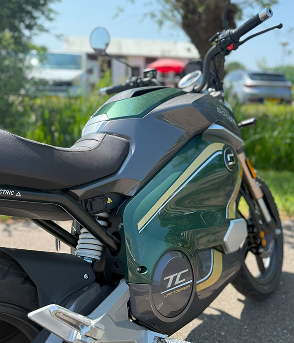 Super Soco TC Wanderer VIntage Green 2025 45km