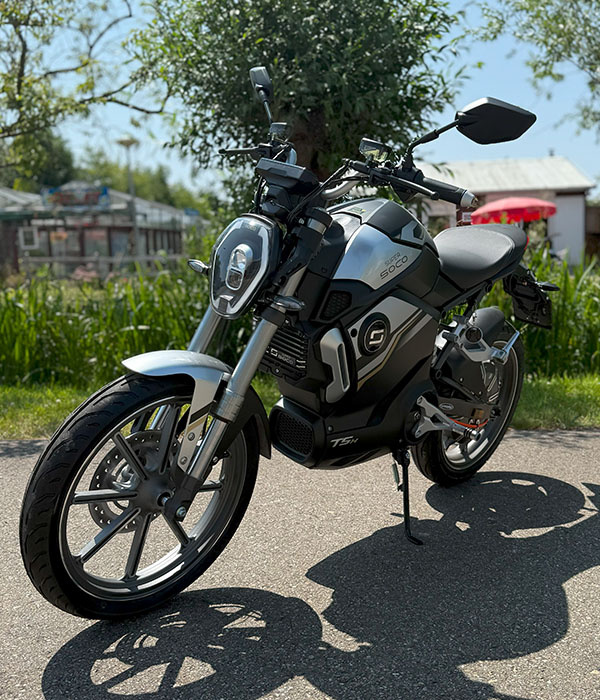 Super Soco TSX Elektrische bromfiets Silver Black 45km