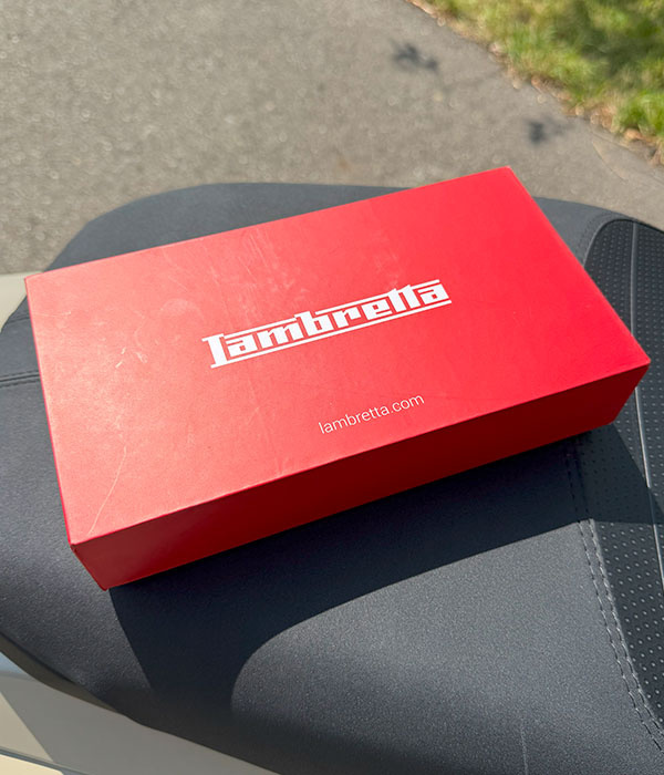 Lambretta X Series X300 SR White Latte
