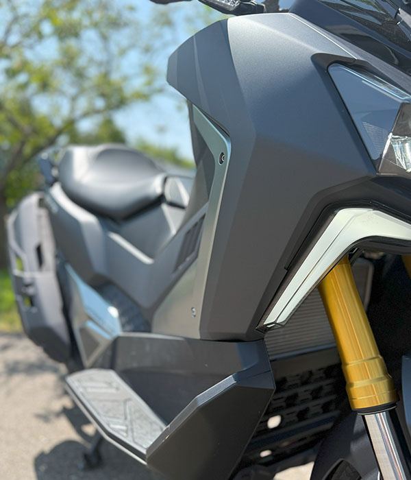 Sym ADXTG400 LC ABS Motorscooter Anthracite Grey