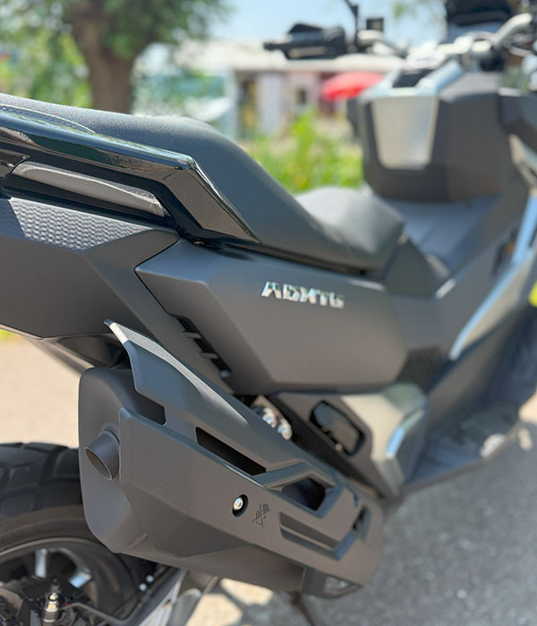 Sym ADXTG400 LC ABS Motorscooter Anthracite Grey