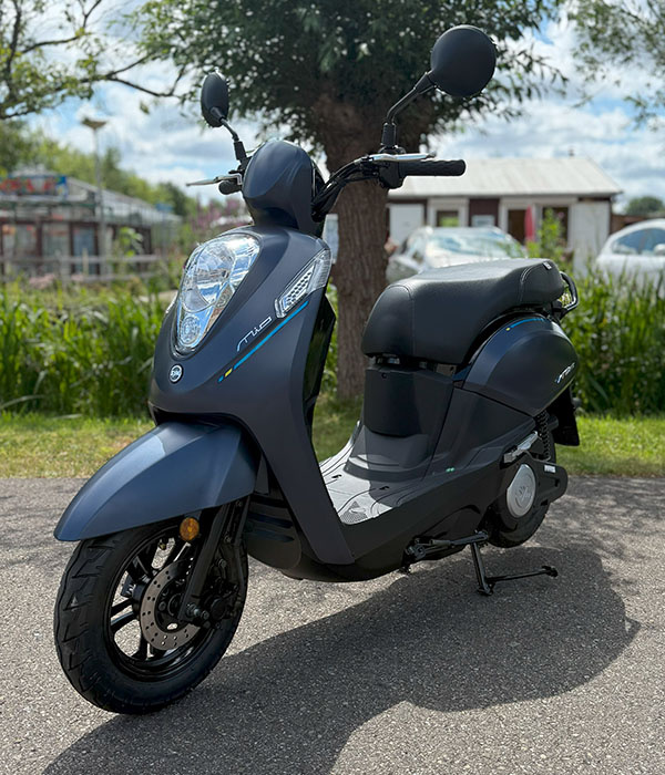 SYM E-Mio elektrisch 45km/u Satin Submarine Blue 2025