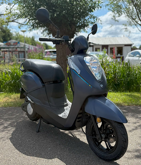 SYM E-Mio elektrisch 45km/u Satin Submarine Blue 2025