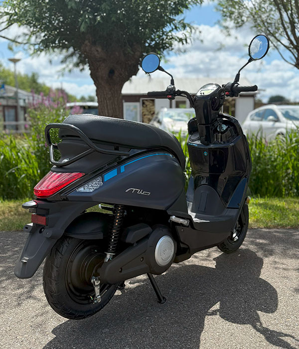 SYM E-Mio elektrisch 45km/u Satin Submarine Blue 2025